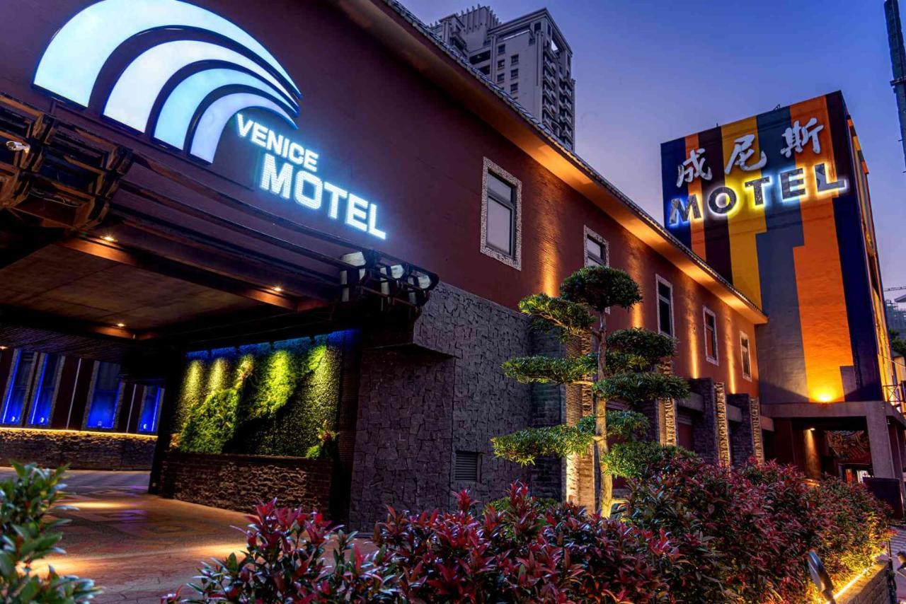 Venice Motel Ταϊχούνγκ Εξωτερικό φωτογραφία