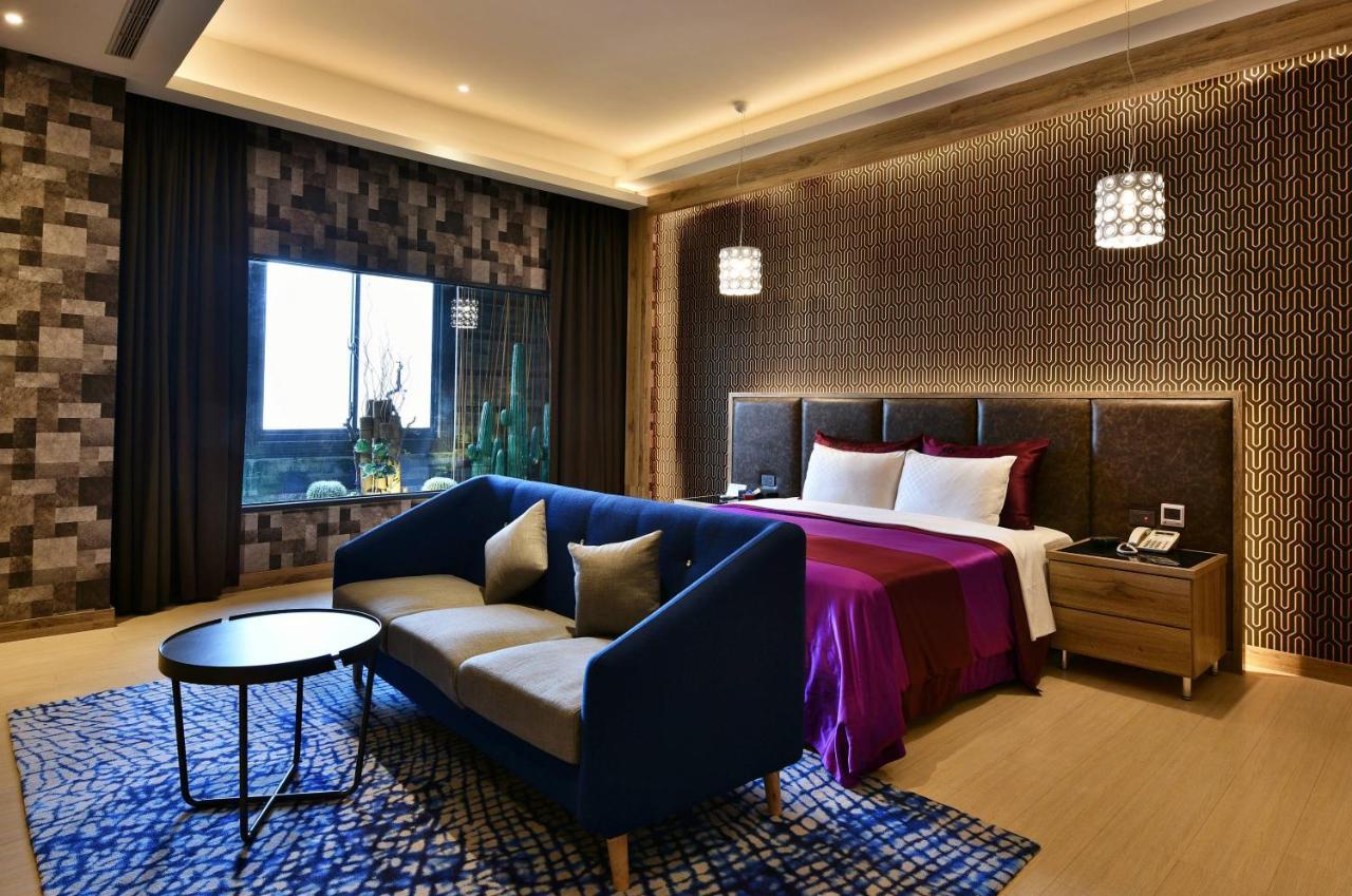 Venice Motel Ταϊχούνγκ Εξωτερικό φωτογραφία