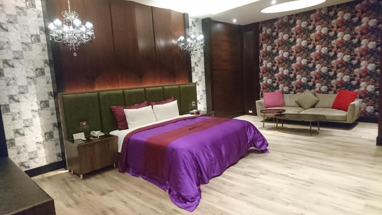 Venice Motel Ταϊχούνγκ Εξωτερικό φωτογραφία