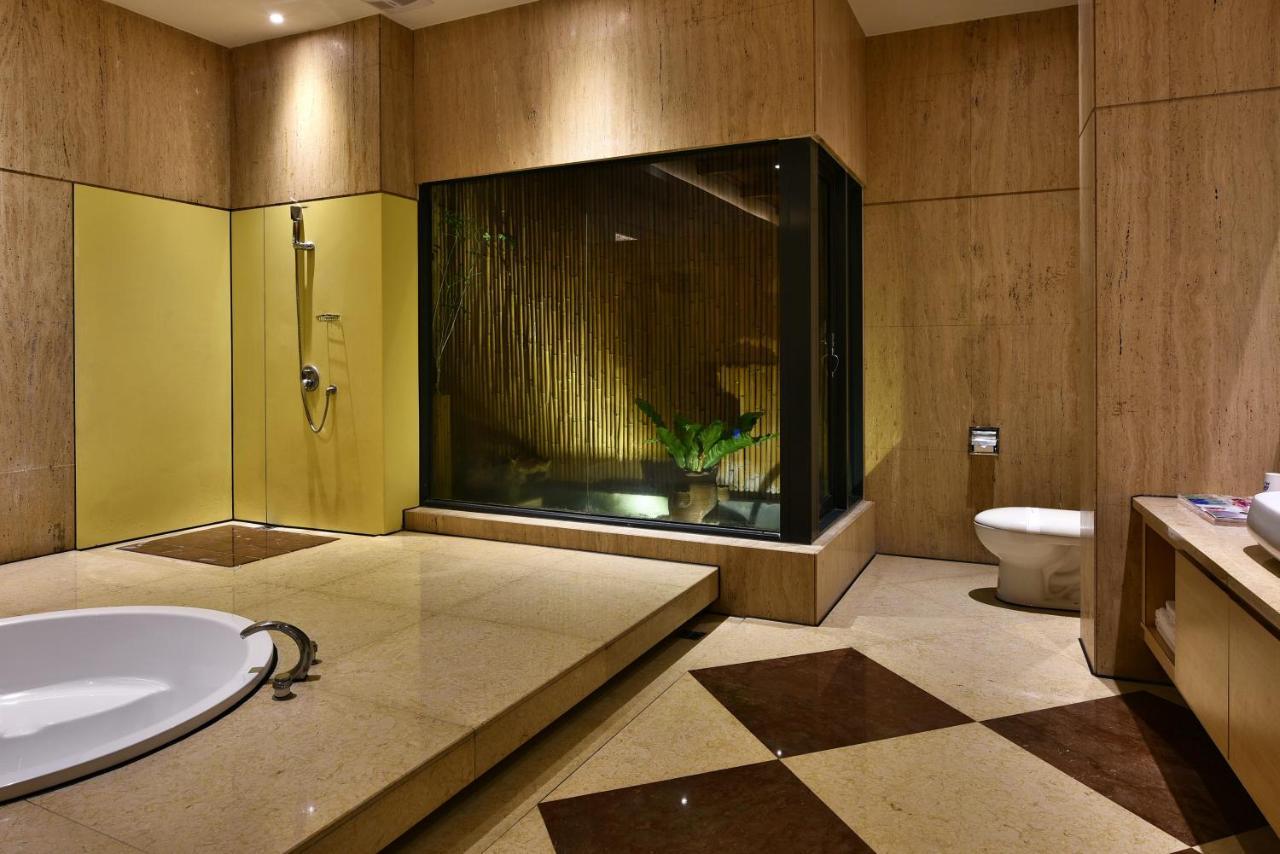Venice Motel Ταϊχούνγκ Εξωτερικό φωτογραφία